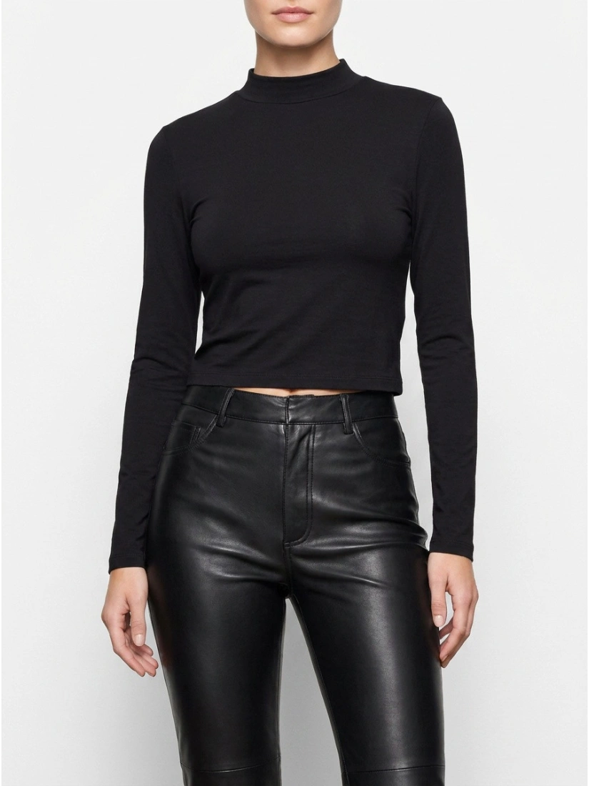 AWARE VMCILLE LS HIGH NECK CROPPED Tops ar garām piedurknēm