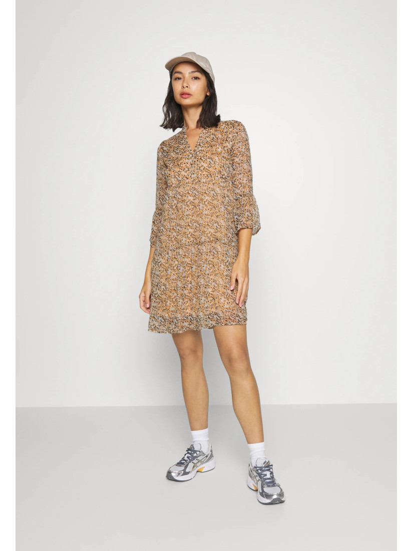 Vero Moda VMKAY 3/4 SHORT WVN RPT GA TALL Kleita